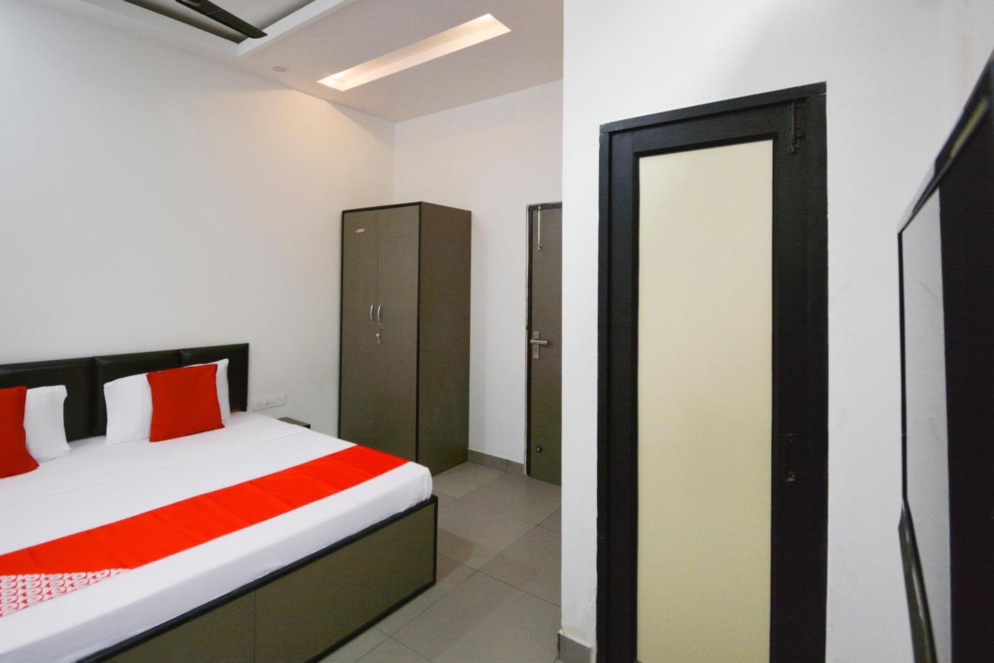 Hotel O White Solitaire Ludhiana Ngoại thất bức ảnh